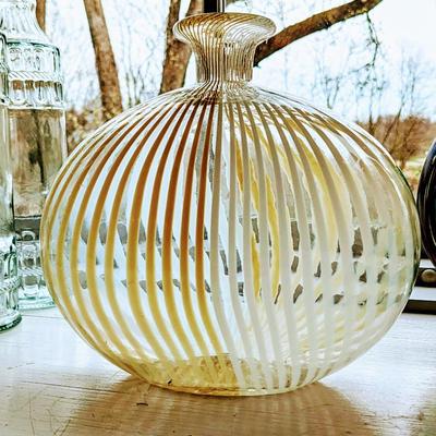 Murano 1950's Filigrana Art Glass Pillow Vase by Dino Martens for Aureliano Toso