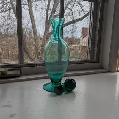 Vintage Green MCM Retro Round Top Stoppered Art Glass Bottle Decanter