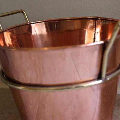 Large Round Bucket W/ Handles