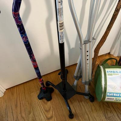 Lot Crutches, Canes, Walking Stick, Rail Bed Bumper