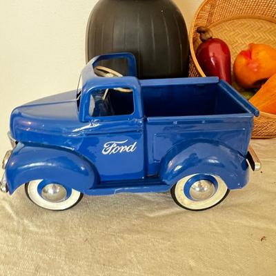 Fun Mixed Lot Decorative Items