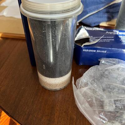 Nikken Aqua Pour Dispenser w Filters