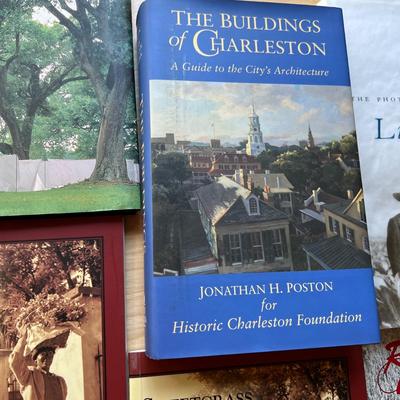 7 Books About Charleston S.C.
