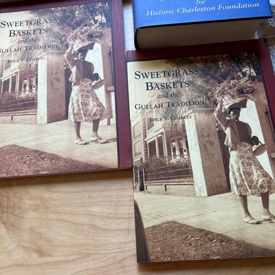 7 Books About Charleston S.C.