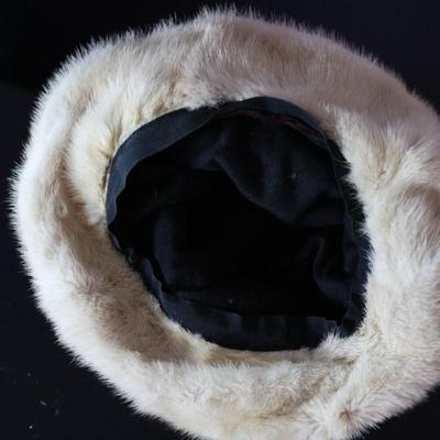 Mysels Mink Fur Coat & Hat - Excellent Condition