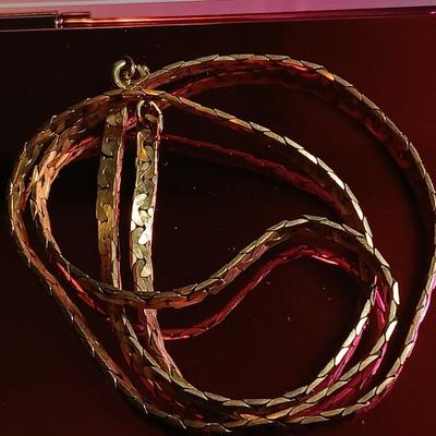 12KGold chain necklace Marked 12K 7.30 grams.