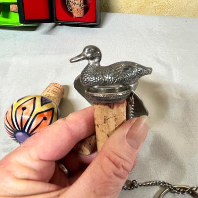 Lot of bottle stoppers