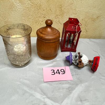 Lot of decor