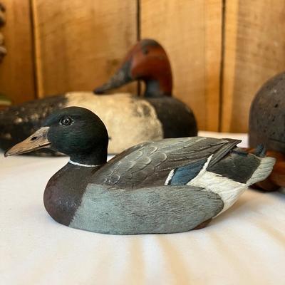 Duck Lot - Decoys, Figurine, Caller