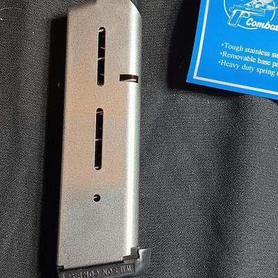 New Wilson Combat Wilson-Rogers Magazine 8 round .45 ACP Government / Gold / Commander