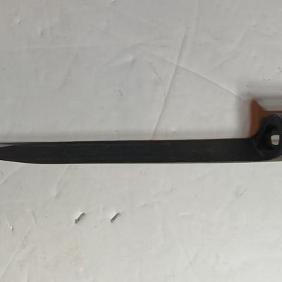Vintage SOUTH AFRICAN R1 FAL TYPE C BAYONET, WITH SCABBARD AND CANVAS FROG