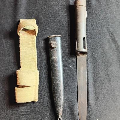 Vintage SOUTH AFRICAN R1 FAL TYPE C BAYONET, WITH SCABBARD AND CANVAS FROG