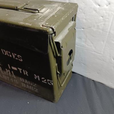 Military issued Metal Ammunition chest stenciled 250 Cartridges. .30 inch 4 ball ,,,,