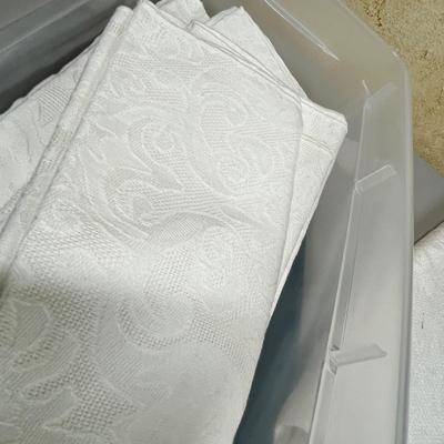 Napkins & table cloth