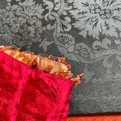 Christmas Table Runners