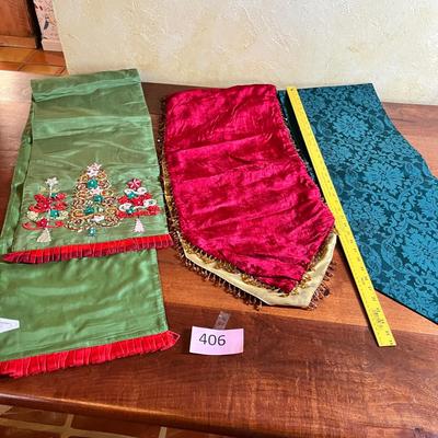 Christmas Table Runners