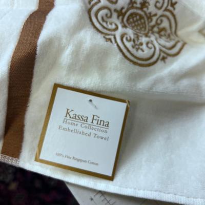 Kassafina Embellished Towels; Bath, Wash Cloth and Hand Towels 18 Total