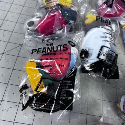 New Mixed Lot of Peanuts Movie TOYS in McDonalds Packaging COLLECTIBLE