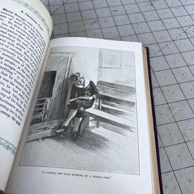 Antique Edition of a Christmas Carole with Illustrations, Book