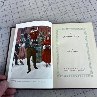 Antique Edition of a Christmas Carole with Illustrations, Book