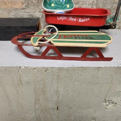 Christmas lot #5 - Hallmark sled and wagon