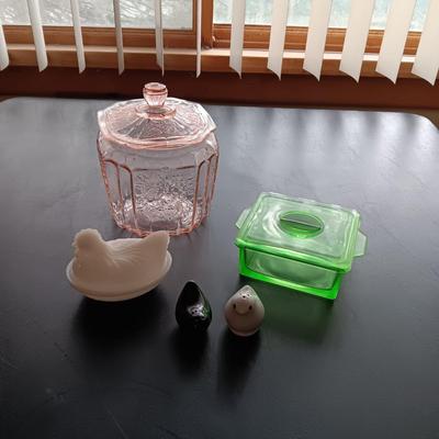 DEPRESSION GLASS CANISTER AND FRIG DISH, SALT/PEPPER SHAKERS AND HEN ON NEST
