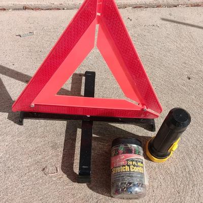 Automotive - snow chains - Safety yield - stretch / bungee cords