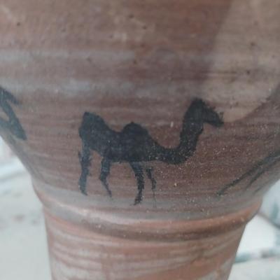 pottery drum