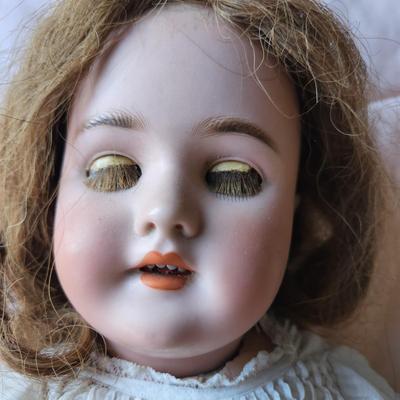 Antique Doll Halbig Germany 109-11. 20"