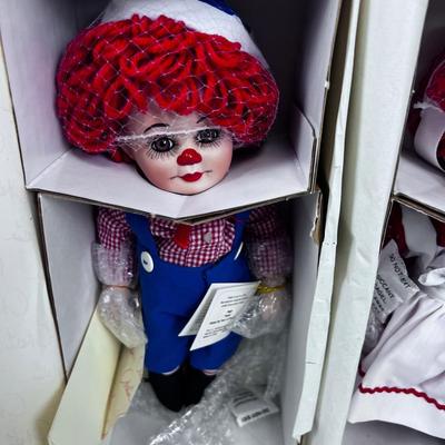 2 Marie Osmond Dolls Titled Twins, Look like Raggedy Ann & Andy
