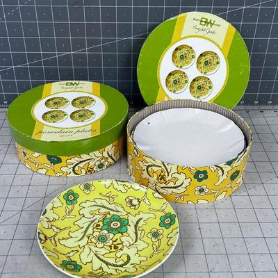 8 NEW Desert Plates 2 sets of 4 