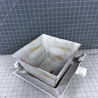 Tin Planter 