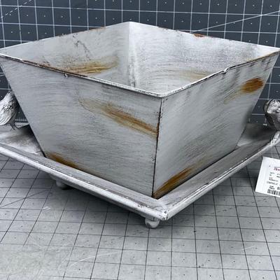 Tin Planter 