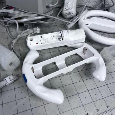 Wii Consoles and Controllers, 