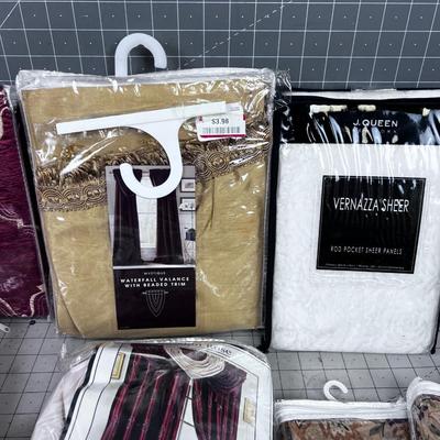 Mixed lot of NEW Drapery & Curtains