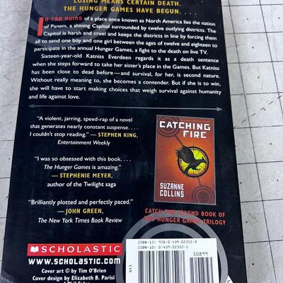 3 Books in the HUNGER Games Series