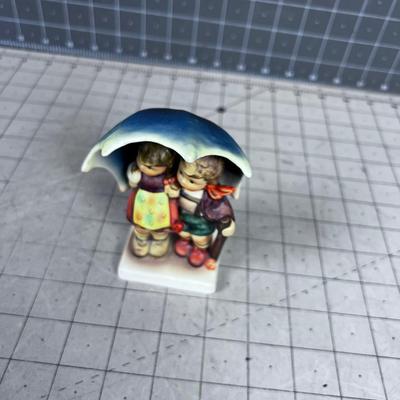 Hummel Titled Stormy Weather (Umbrella) 