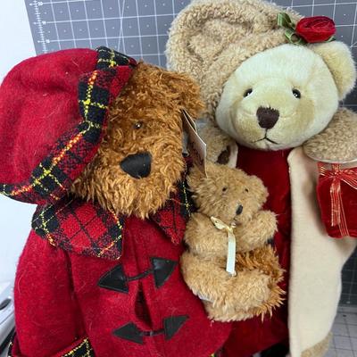 FANCY Christmas Bears  (3) 