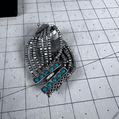 Old Pawn Turquoise, Very  GREEN and Silver NATIVE American Bracelet 