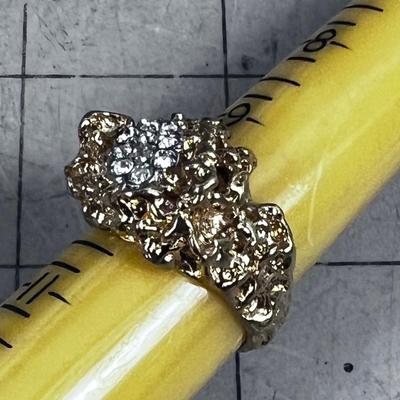 18 K HE Nugget Ring
