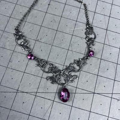 Antique Style Silver Pink Choker Necklace