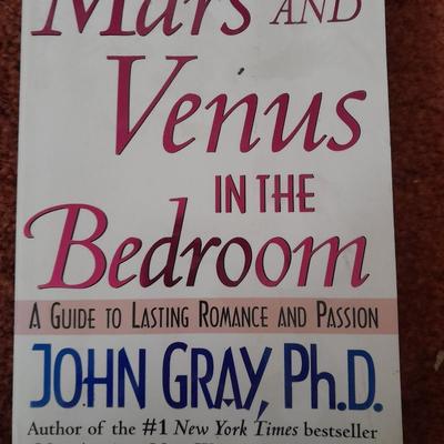 Softback books - self-help Marriage books Mars and Venus in the Bedroom - Men are from Mars - Prep for marriage
