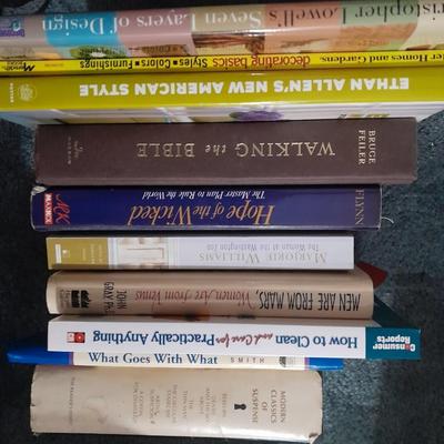 Books - a large variety of books - remainder of all Great assortment