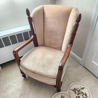 Antique Chair Pine Cone