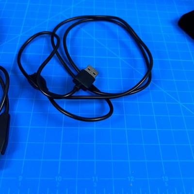 FITBIT ALTA with Charger and Charging Cables 