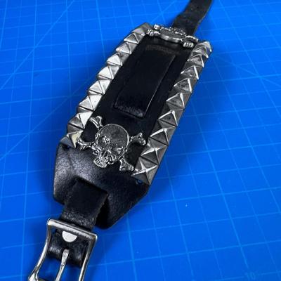 Leather Watchband with Silver SKULLS 