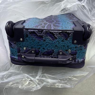Kathy Zeeland Carry on Suitcase PYTHON Pattern [ Retail $143 ] 