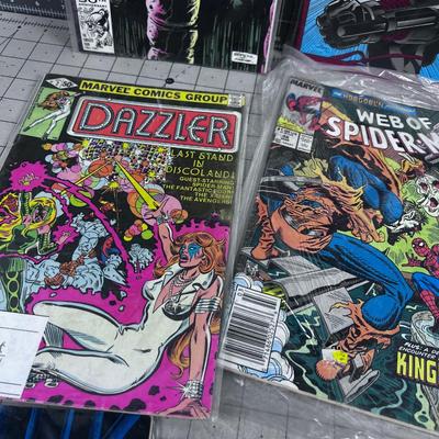 Mixed Lot of MARVEL Comic Books (10) 