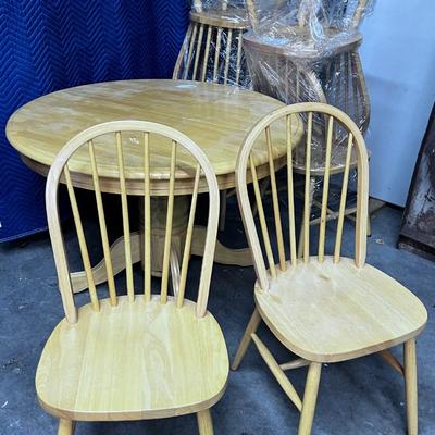 42" Round BIRCH TABLE & 6 Chairs Plus Leaf 
