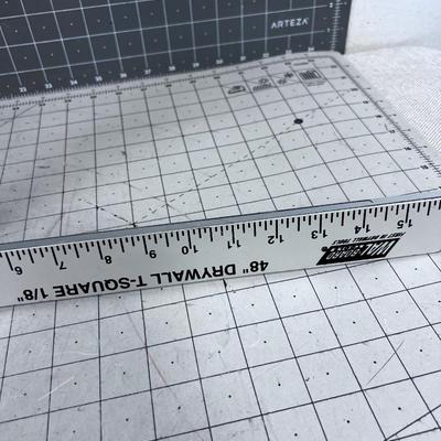 48" Dry Wall Square 